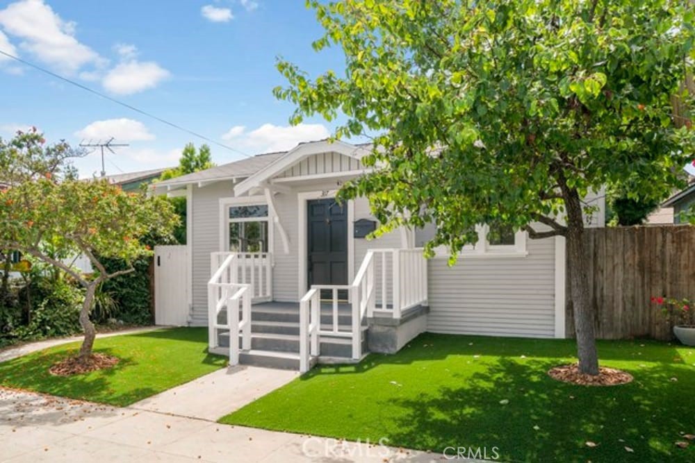 317 Roswell