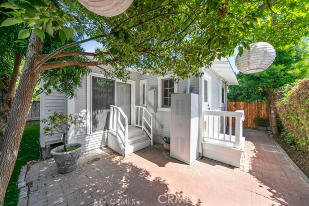 317 Roswell