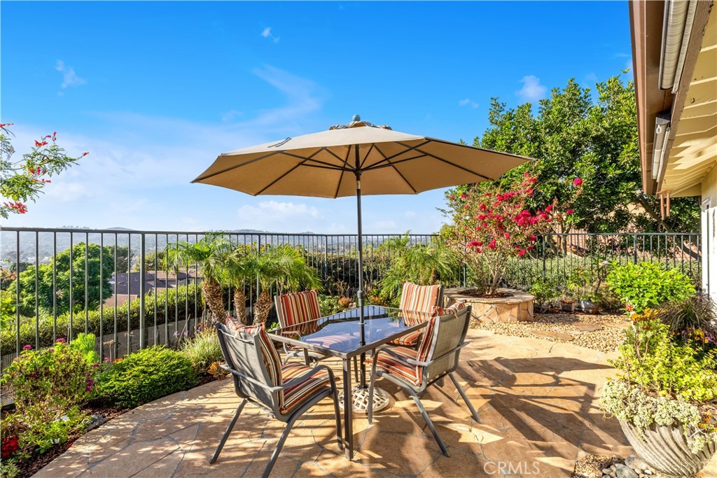 27369 Paseo Placentia