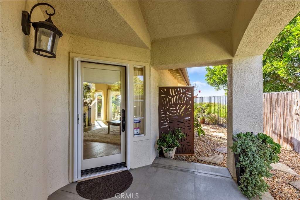 27369 Paseo Placentia