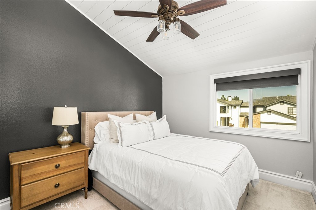 1055 Tustin Pines