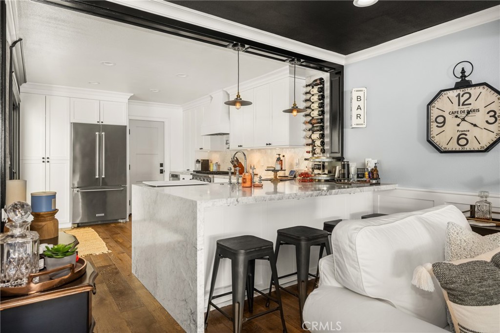 1055 Tustin Pines