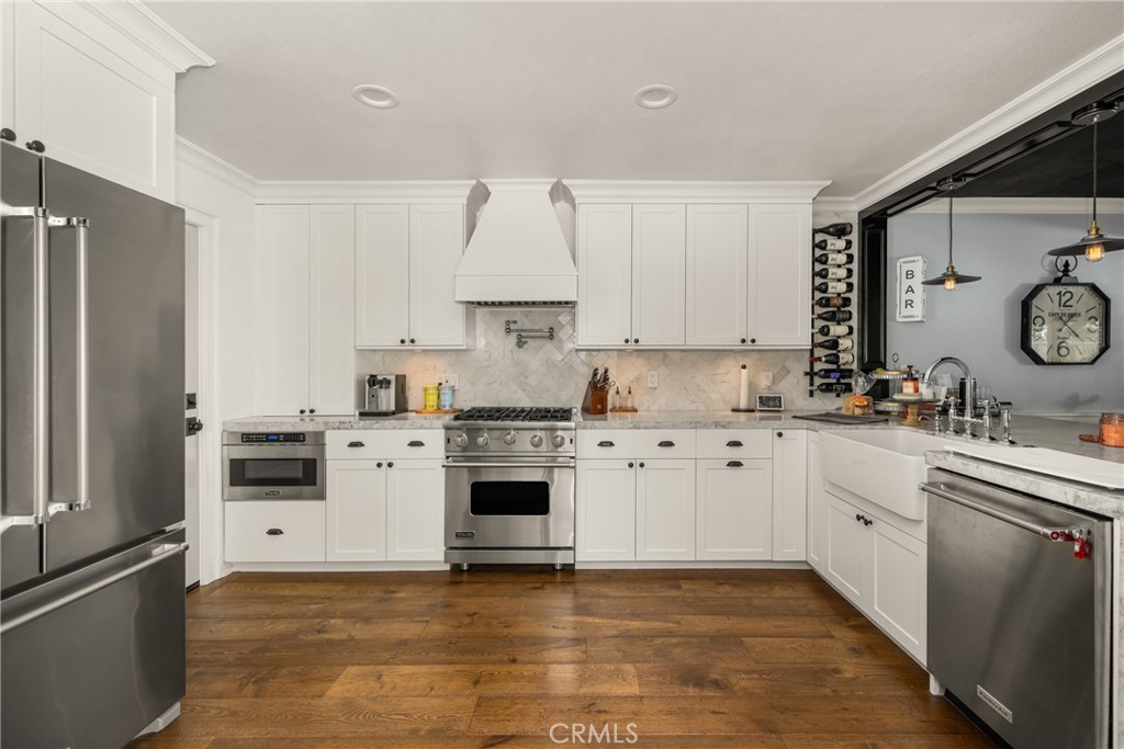 1055 Tustin Pines