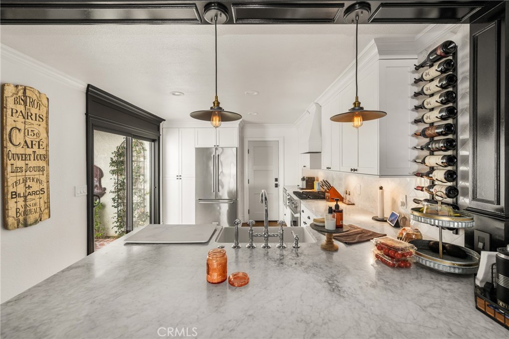 1055 Tustin Pines