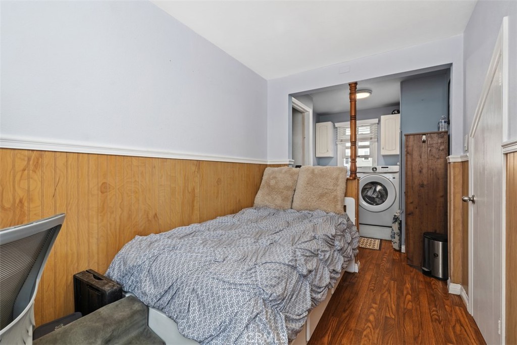 16935 S Pacific Avenue