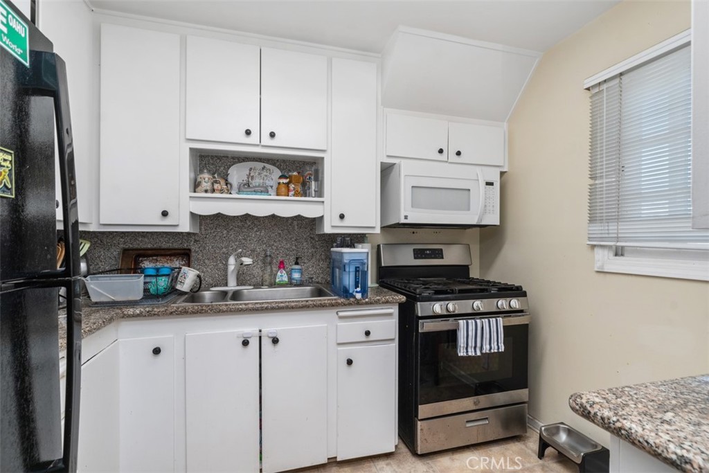 16935 S Pacific Avenue