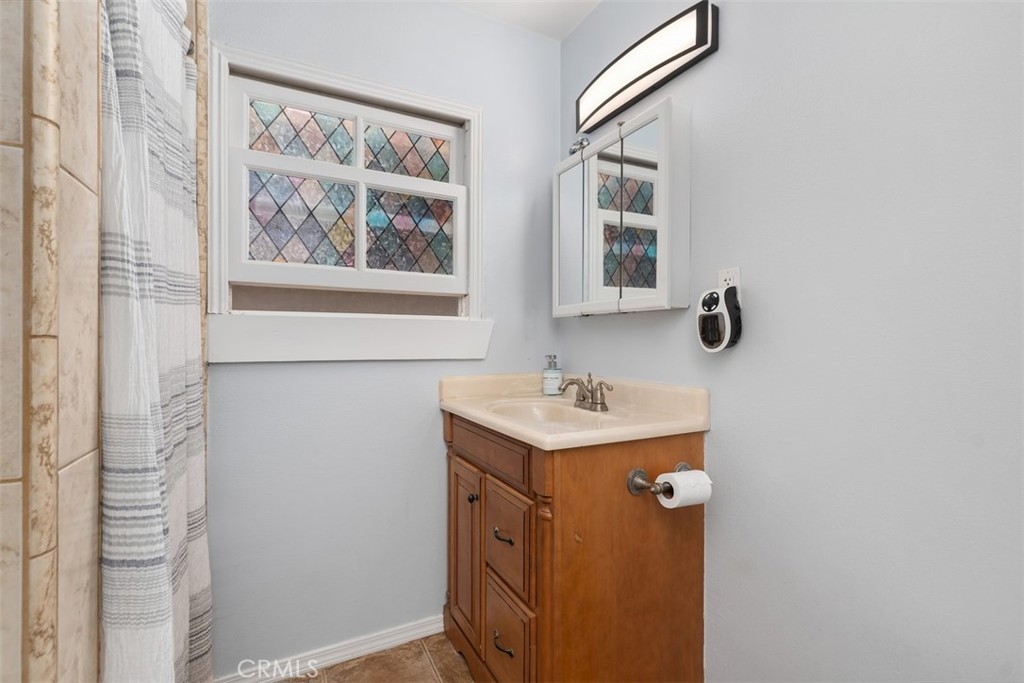 16935 S Pacific Avenue