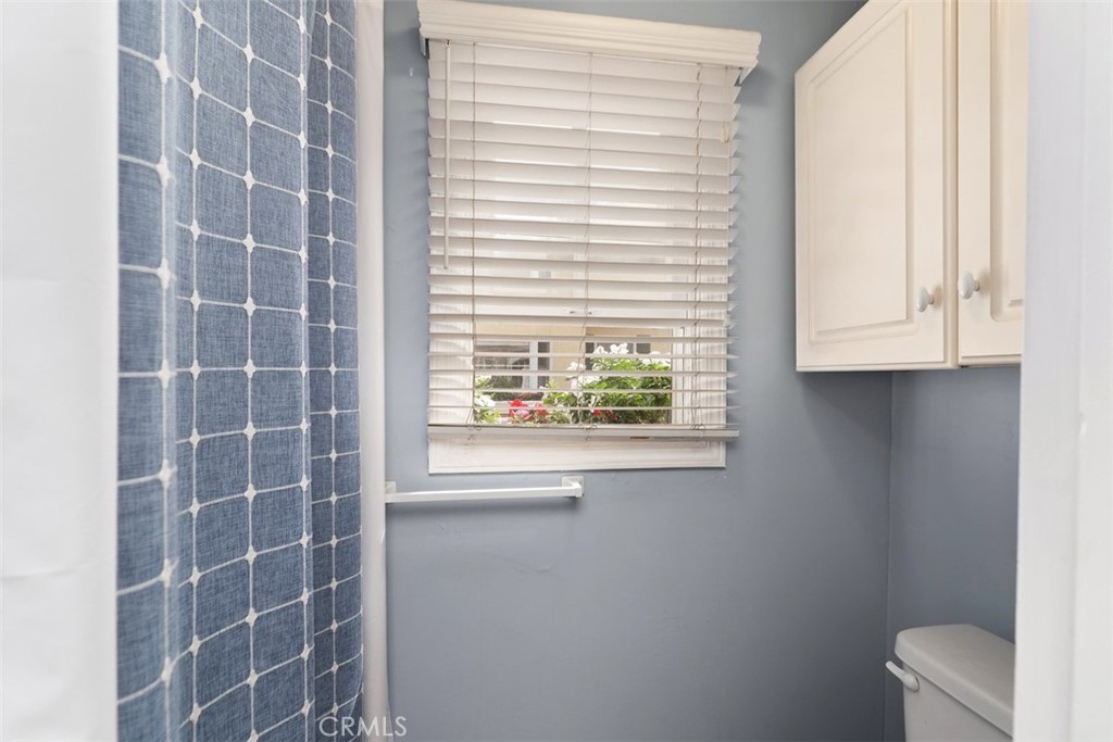 16935 S Pacific Avenue