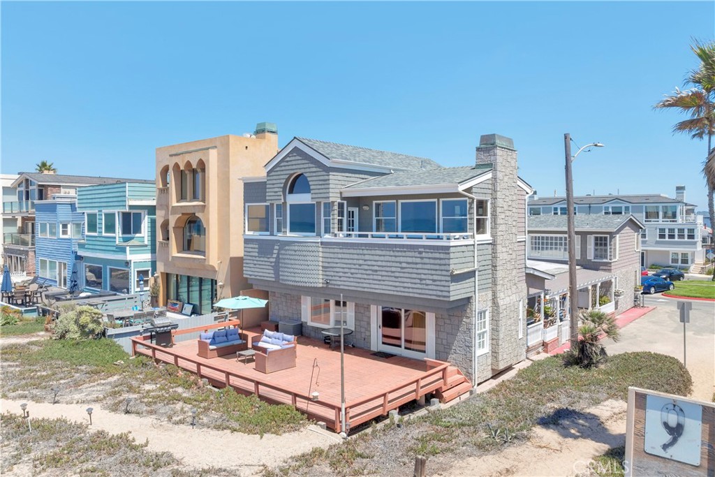 16935 S Pacific Avenue