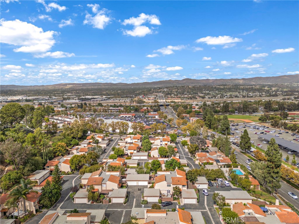 230 S Plaza De Domingos