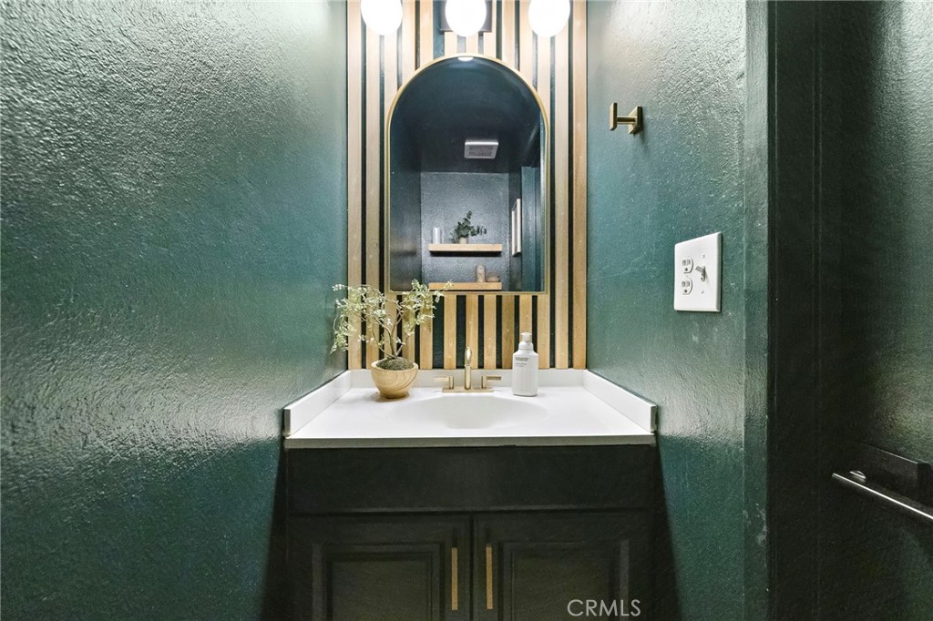 230 S Plaza De Domingos