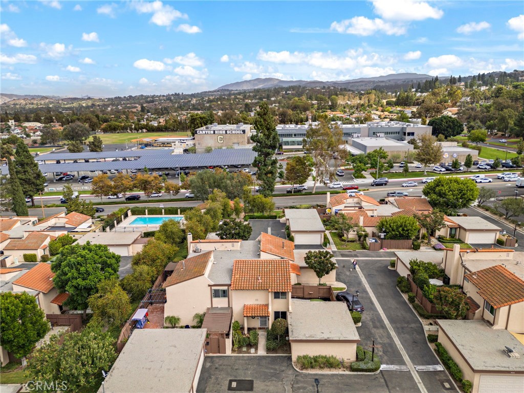 230 S Plaza De Domingos