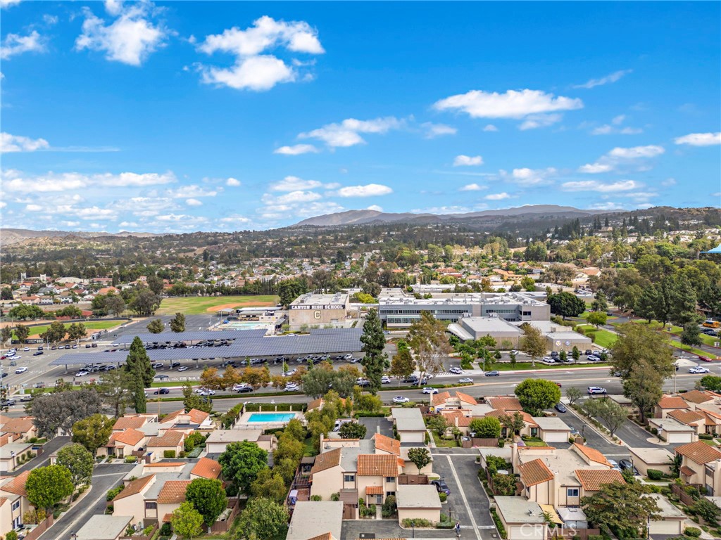 230 S Plaza De Domingos