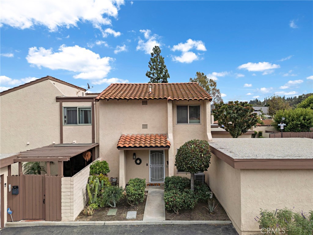 230 S Plaza De Domingos