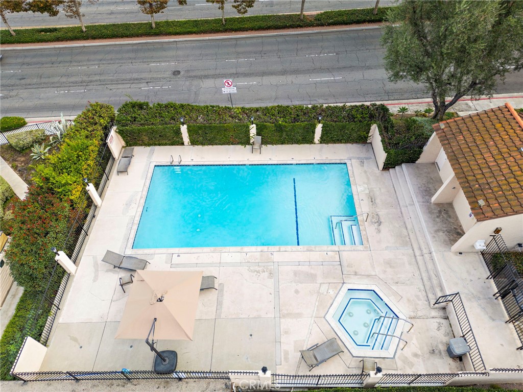 230 S Plaza De Domingos