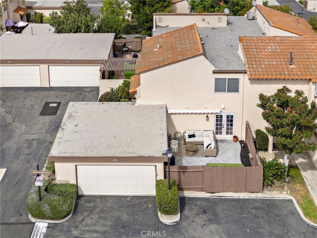 230 S Plaza De Domingos