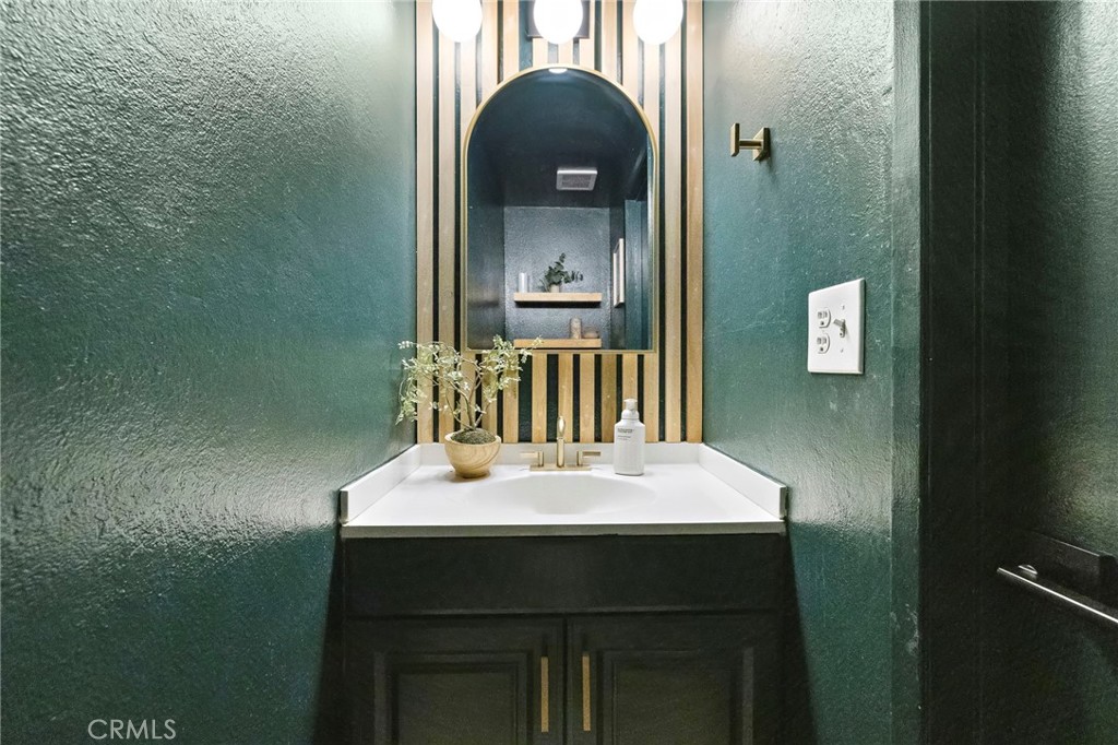 230 S Plaza De Domingos