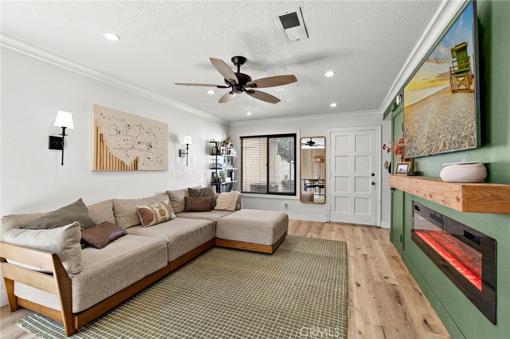 230 S Plaza De Domingos