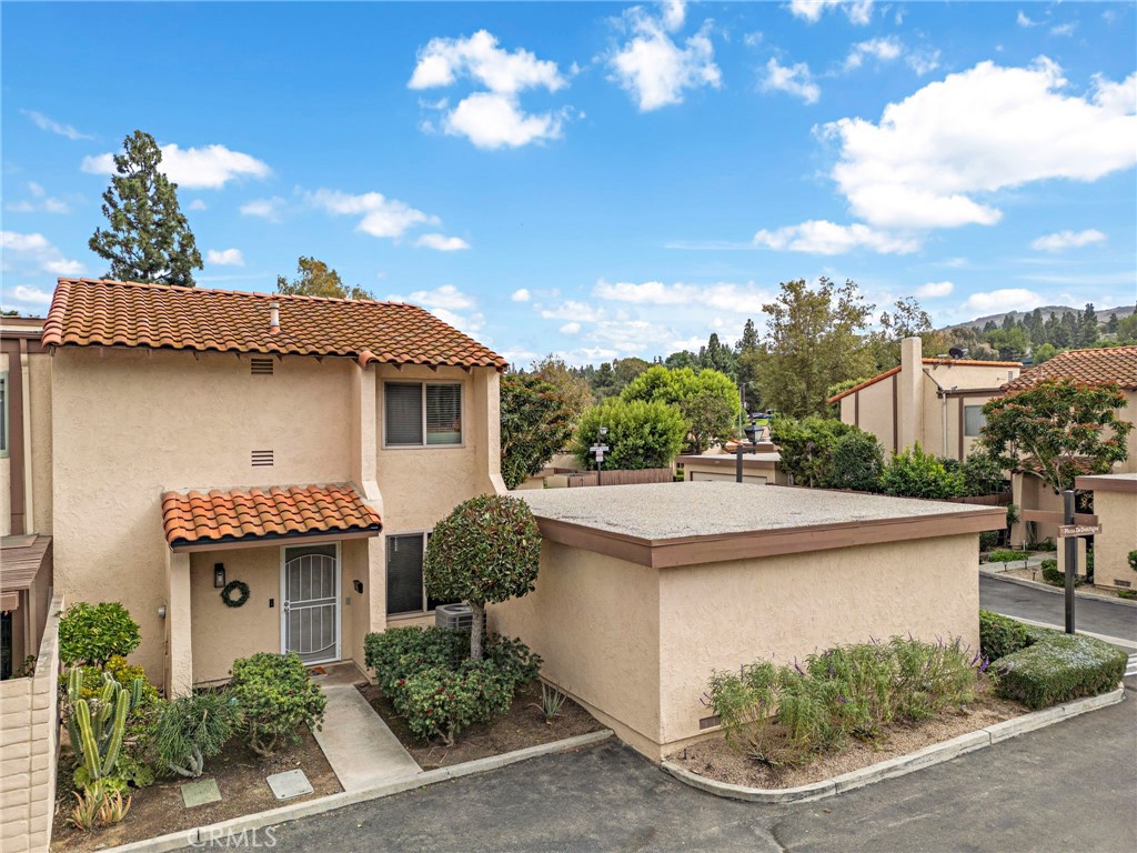 230 S Plaza De Domingos