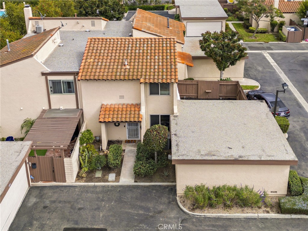 230 S Plaza De Domingos