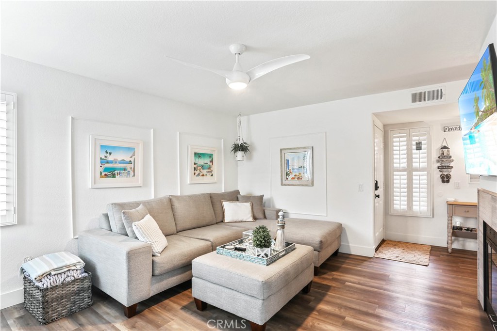 12 Corniche Drive A