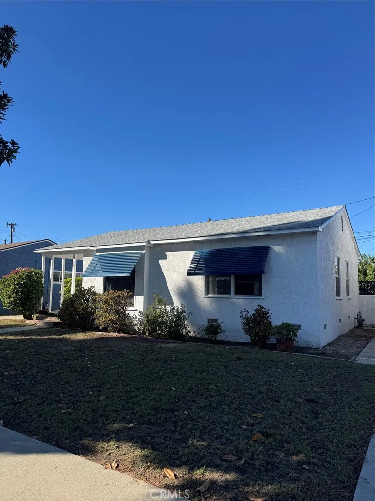 5729 E Wardlow Road, Long Beach