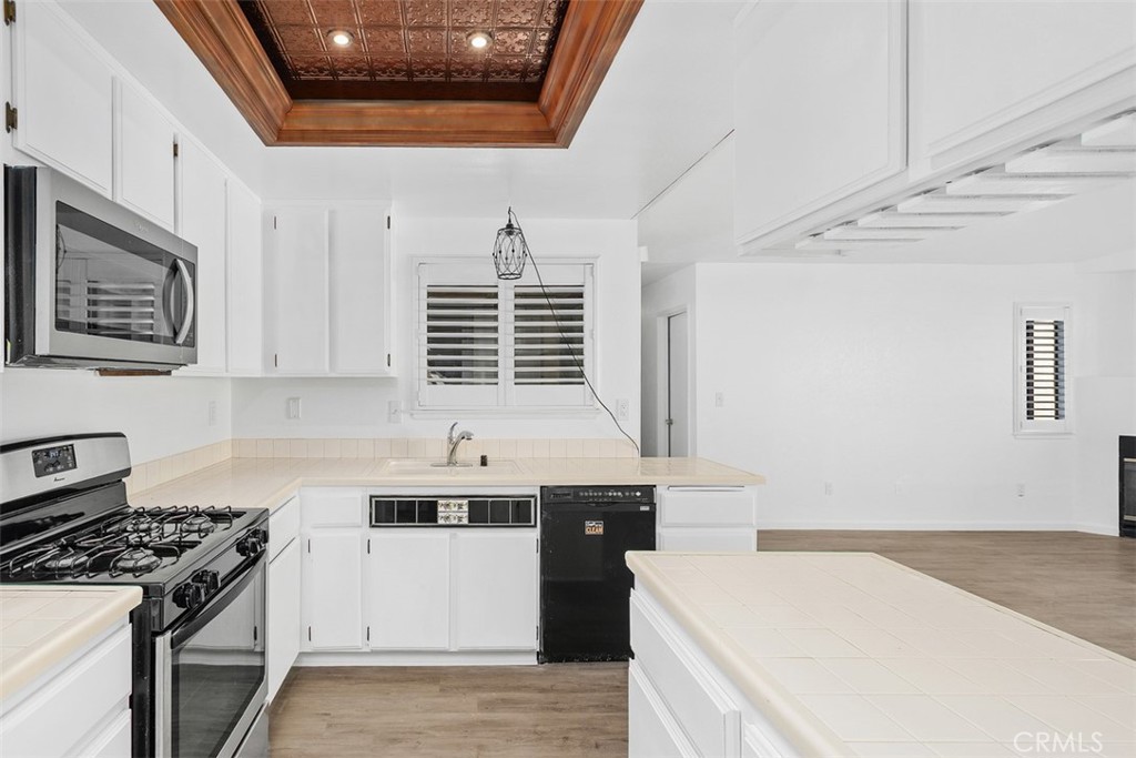 27772 Cloud Dance Court