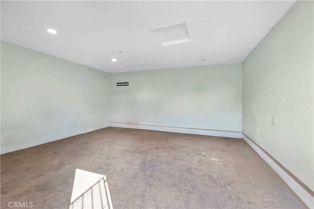 14923 Norwalk Blvd