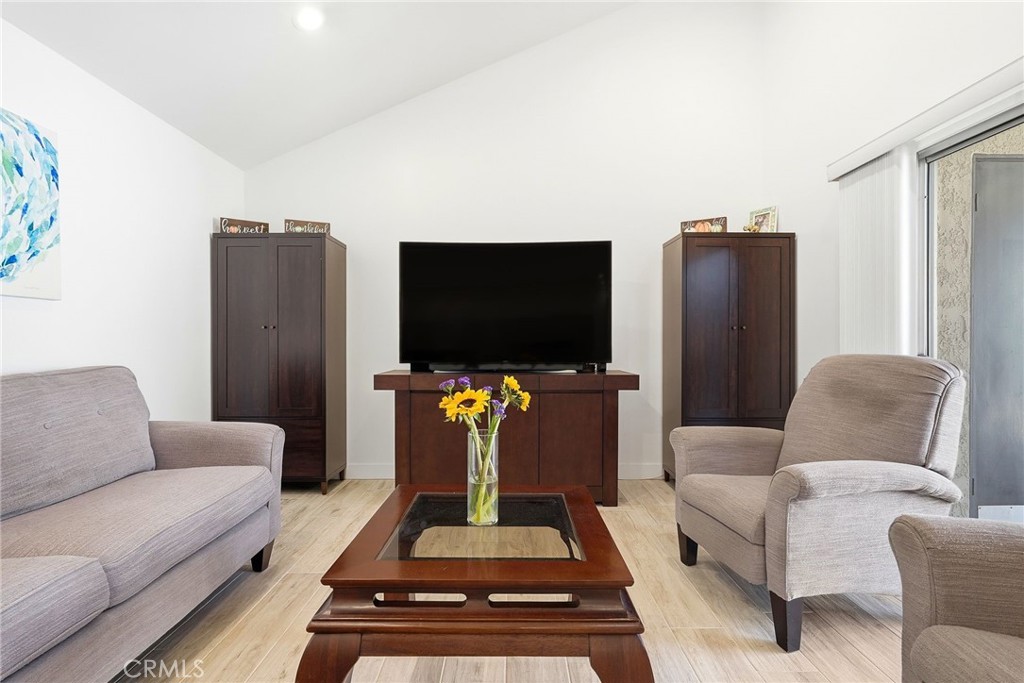 7890 E Spring Street 10G