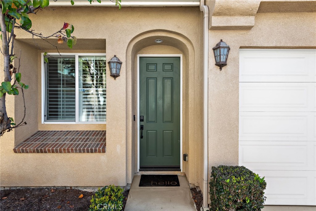 252 W Pebble Creek Lane