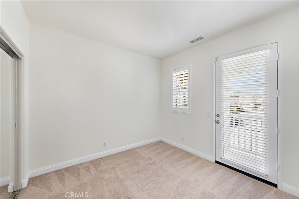 252 W Pebble Creek Lane