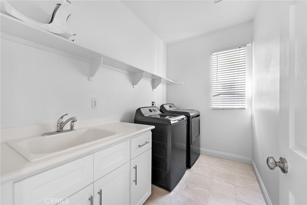 252 W Pebble Creek Lane