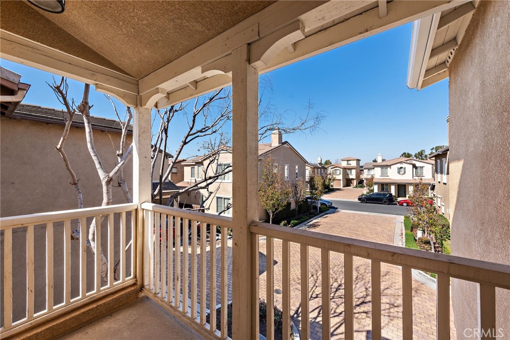 252 W Pebble Creek Lane