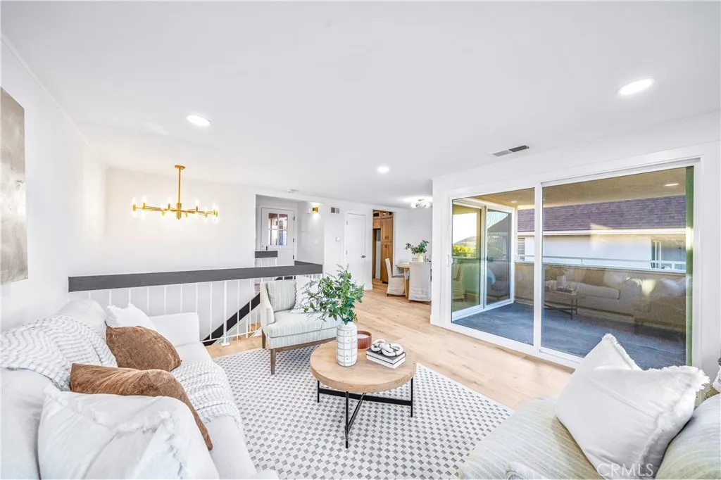 22321 Caminito Mescalero Unit 226, Laguna Hills Unit: 226