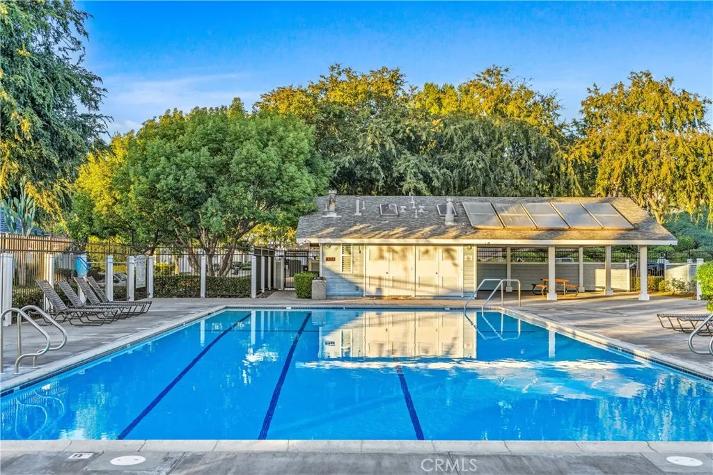 22321 Caminito Mescalero Unit 226, Laguna Hills Unit: 226