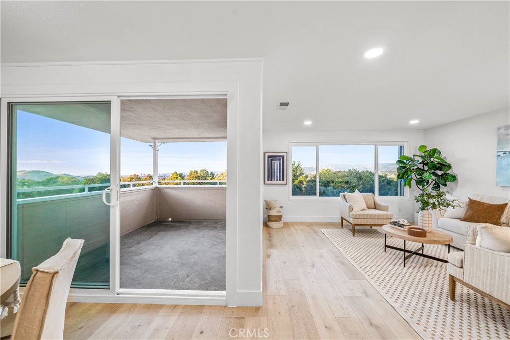 22321 Caminito Mescalero 226