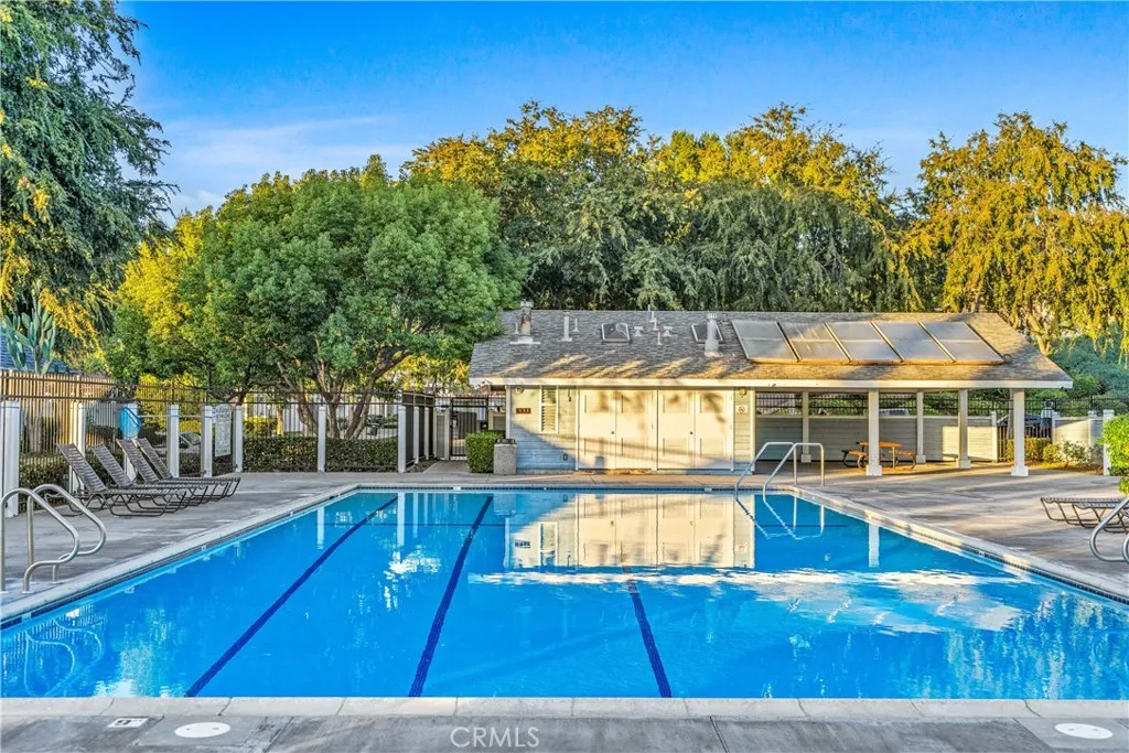 22321 Caminito Mescalero Unit 226, Laguna Hills Unit: 226