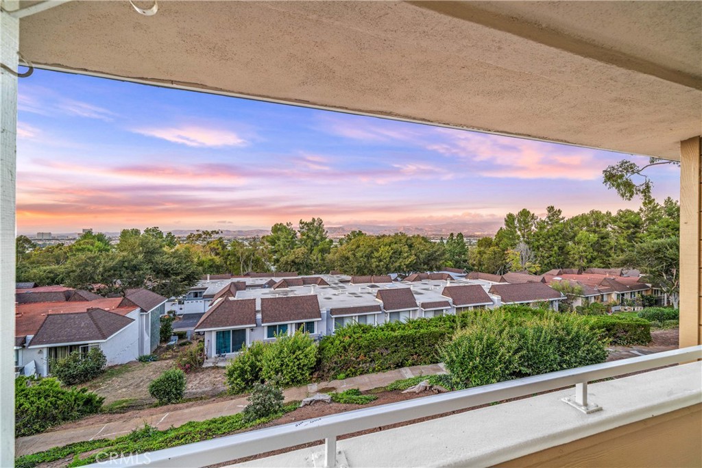 22321 Caminito Mescalero 226