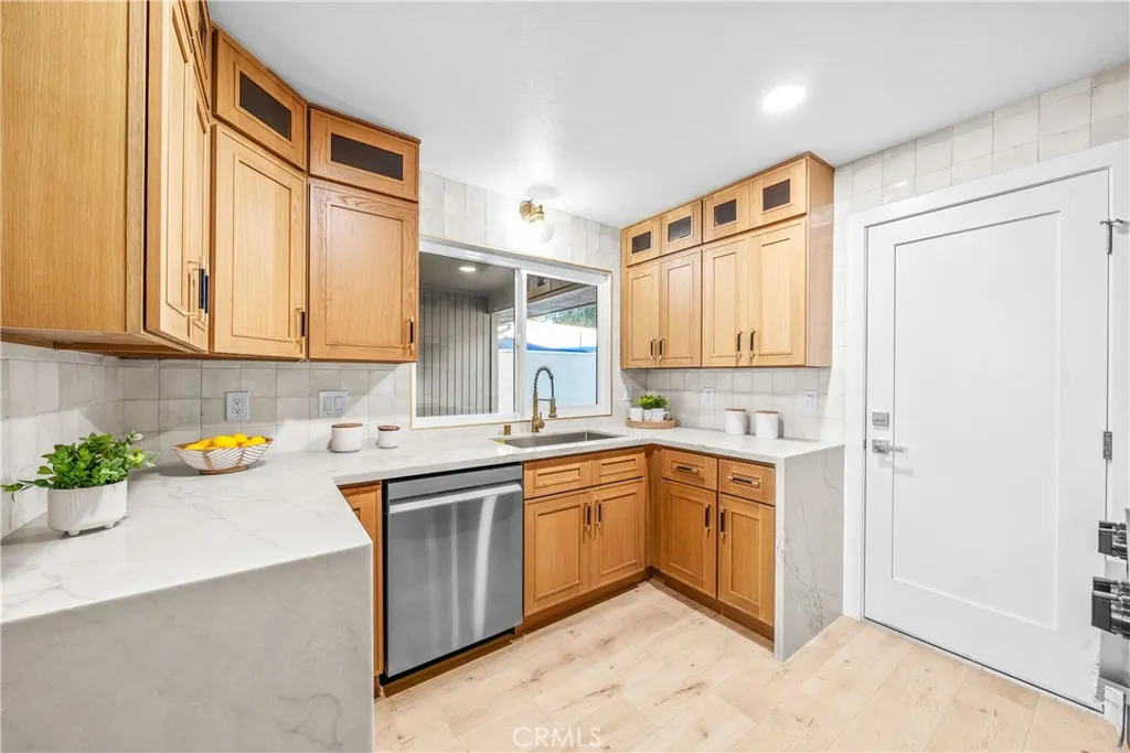 22321 Caminito Mescalero Unit 226, Laguna Hills Unit: 226