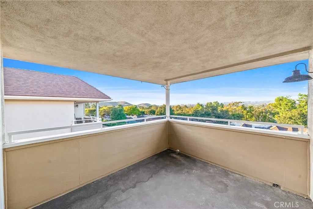 22321 Caminito Mescalero Unit 226, Laguna Hills Unit: 226