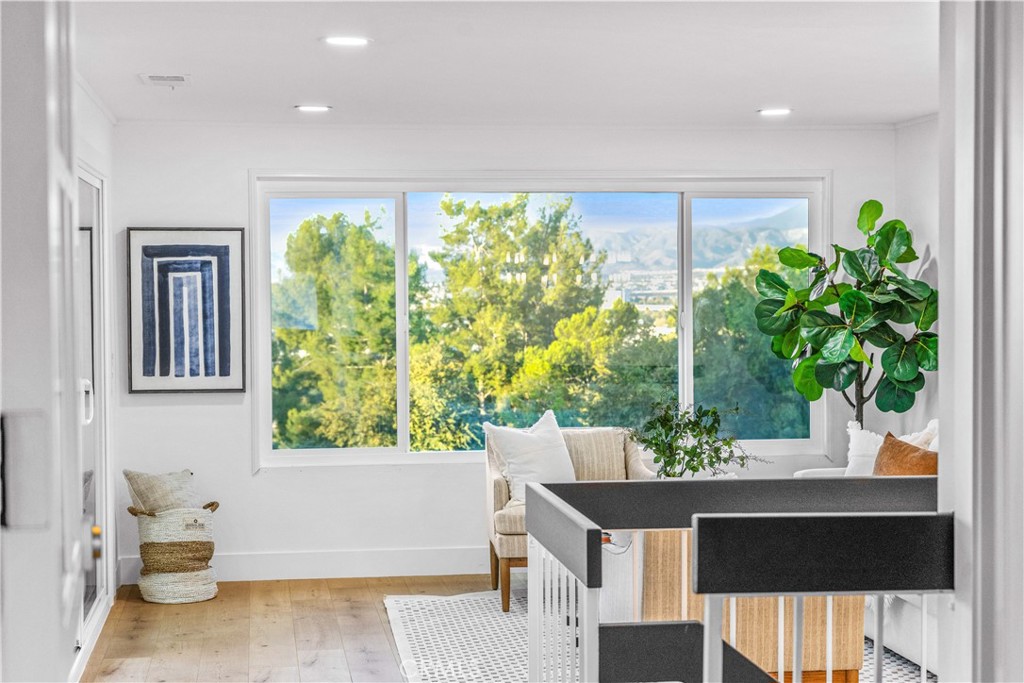 22321 Caminito Mescalero 226