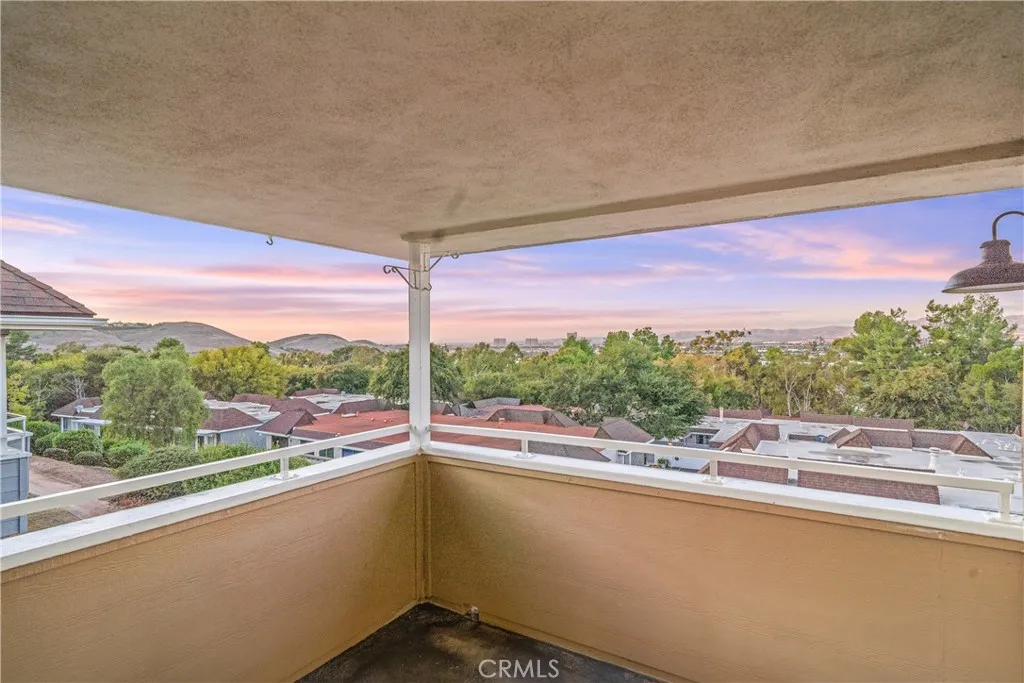 22321 Caminito Mescalero Unit 226, Laguna Hills Unit: 226