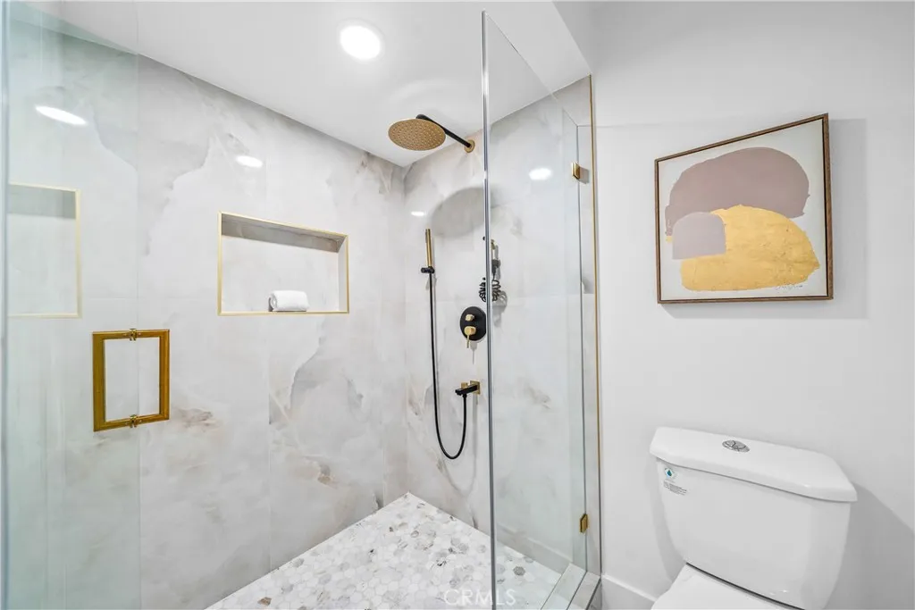 22321 Caminito Mescalero Unit 226, Laguna Hills Unit: 226