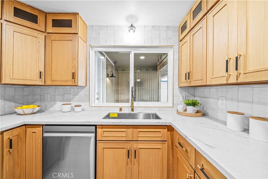 22321 Caminito Mescalero 226