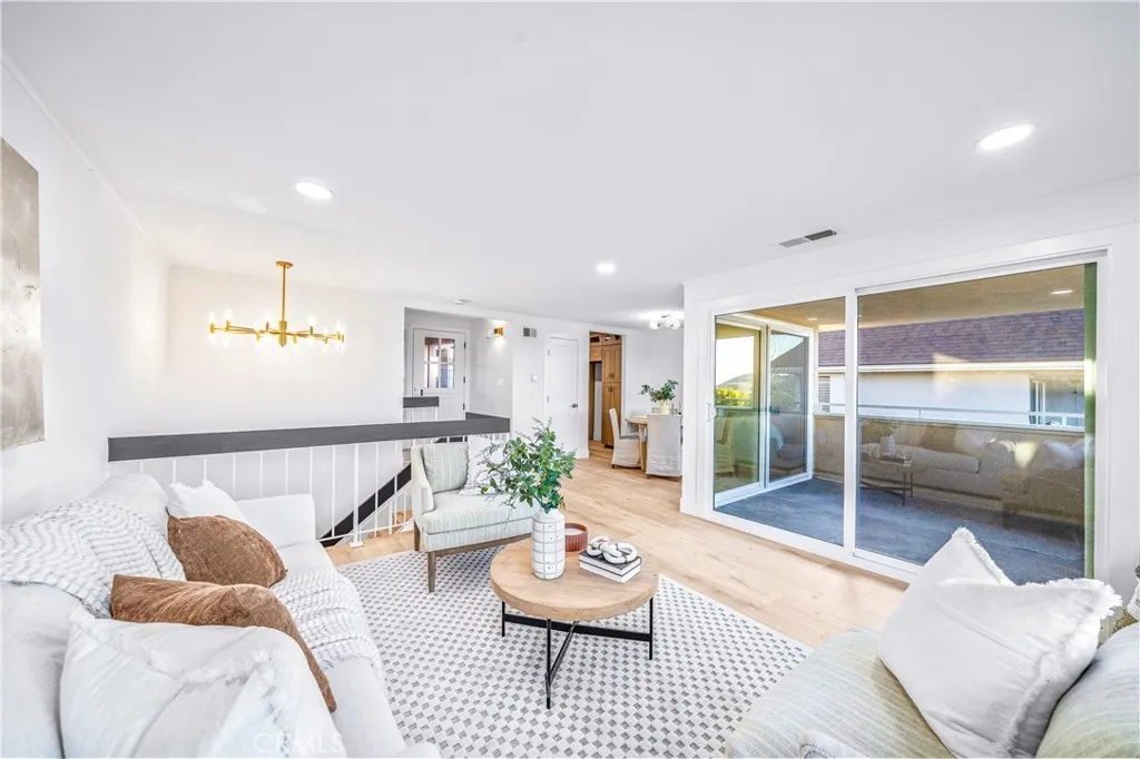 22321 Caminito Mescalero Unit 226, Laguna Hills Unit: 226