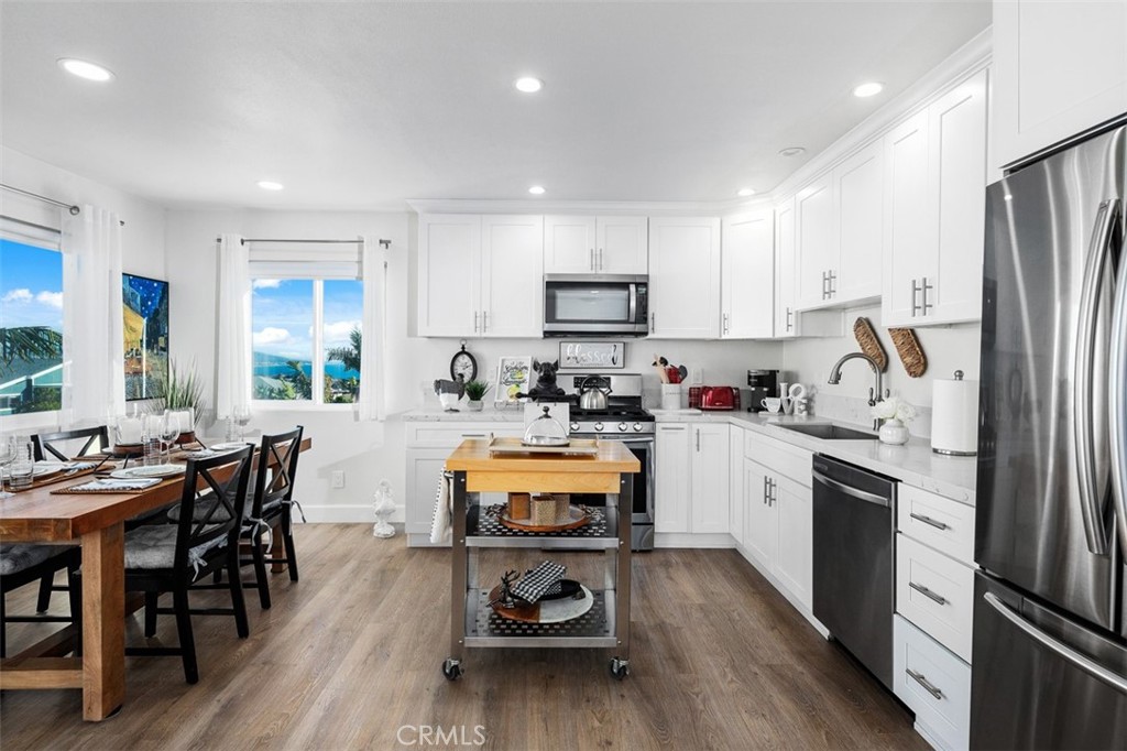 33831 El Encanto Avenue C