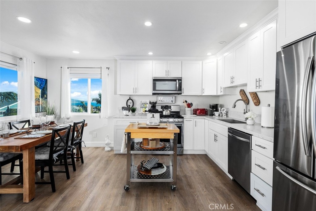 33831 El Encanto Avenue C