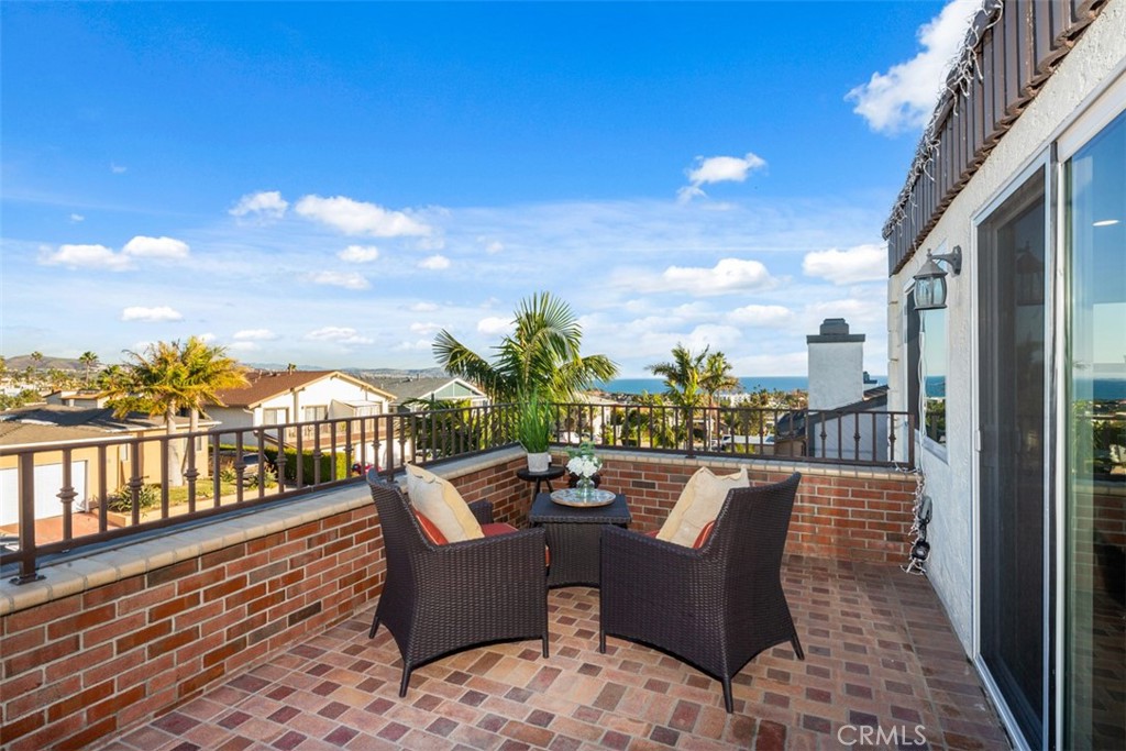 33831 El Encanto Avenue C