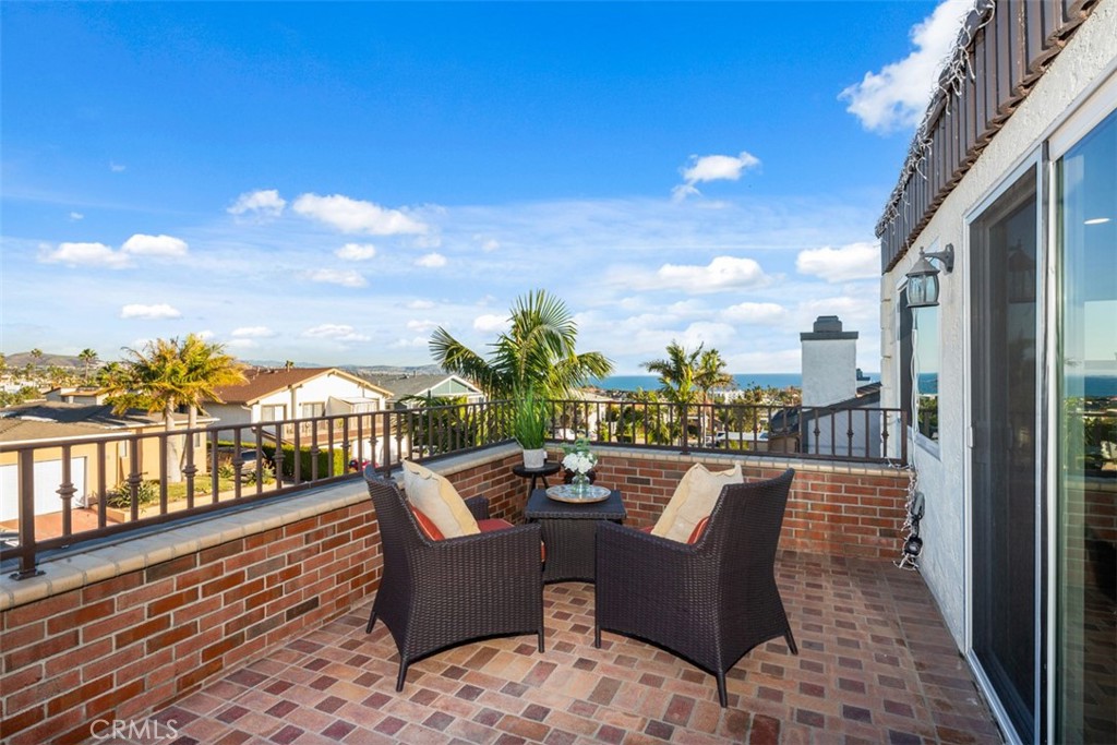 33831 El Encanto Avenue C