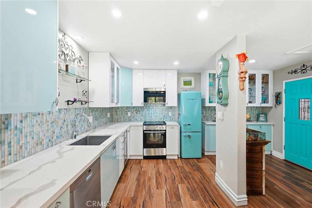 7890 E Spring Street 19K